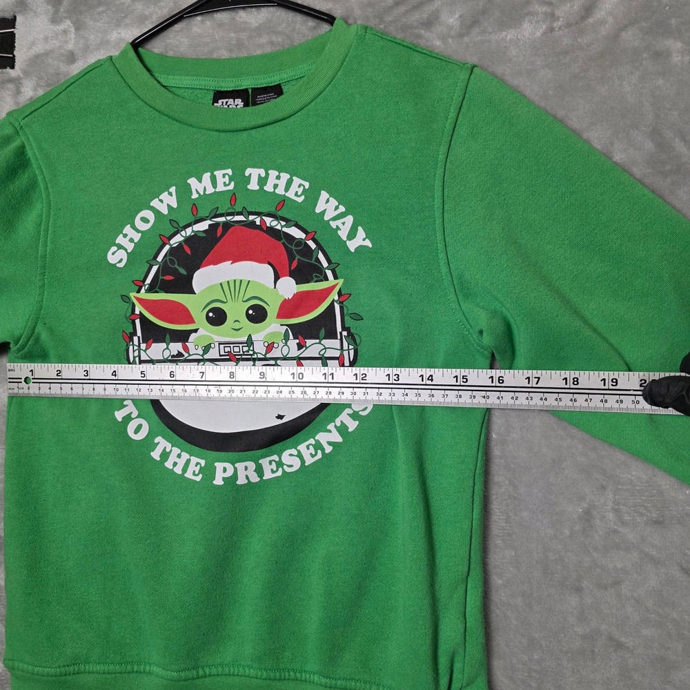Star Wars Grogu Christmas Sweatshirt Youth‎ Boys M Green Graphic - Picture 8 of 10